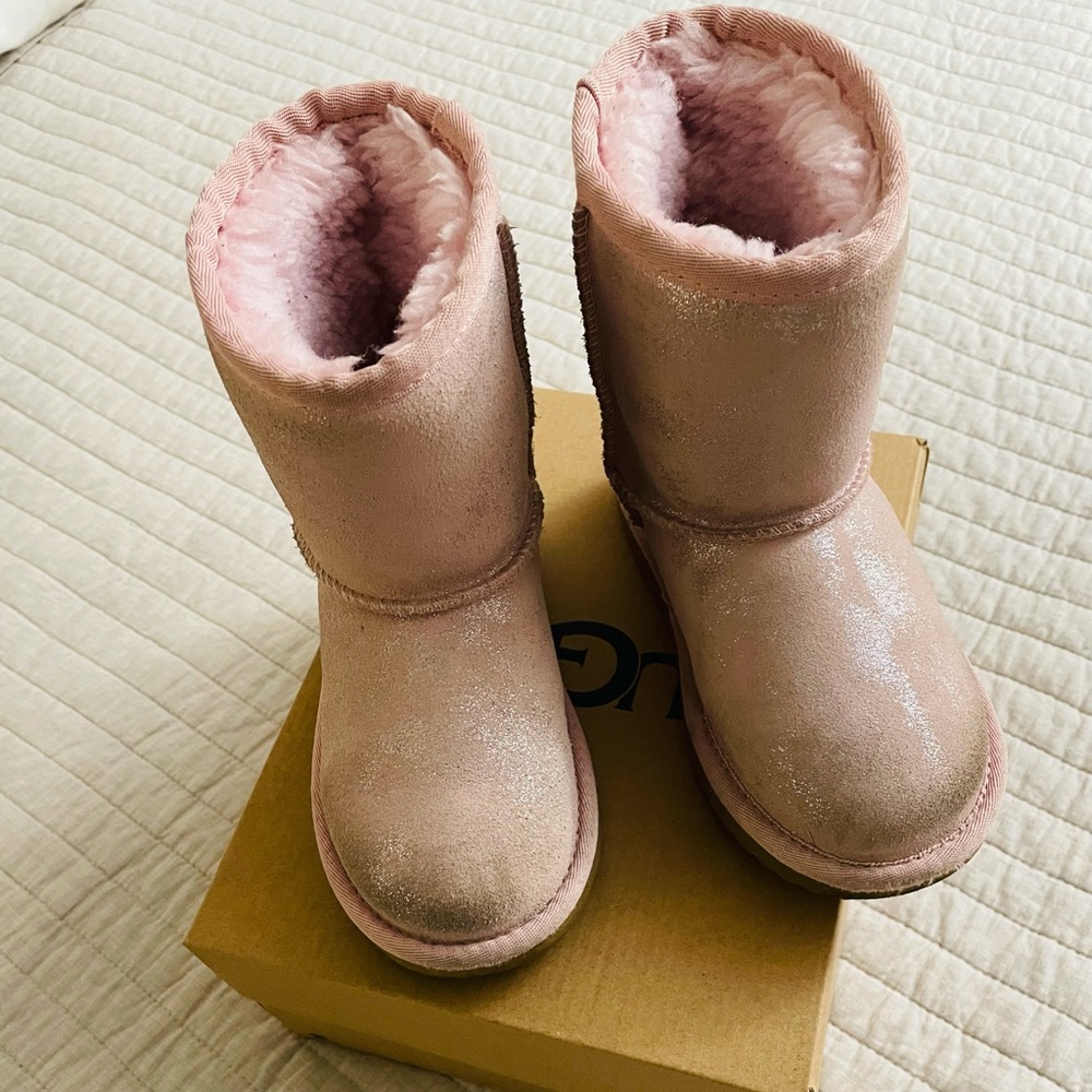 UGG boots-pink metallic, toddler